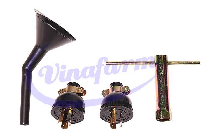 Máy phát điện chạy Xăng 3900 VINAFARM ( công suất 2kw, giật nổ)