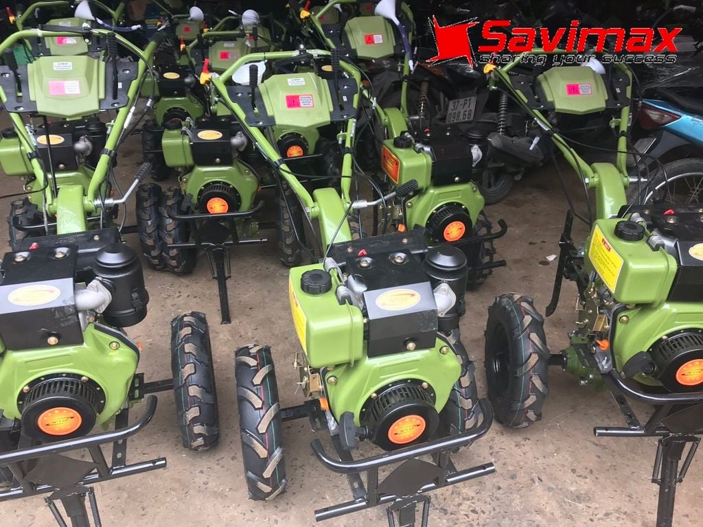 Máy xới đất Trâu Vàng 173 chạy dầu có chuyển hướng