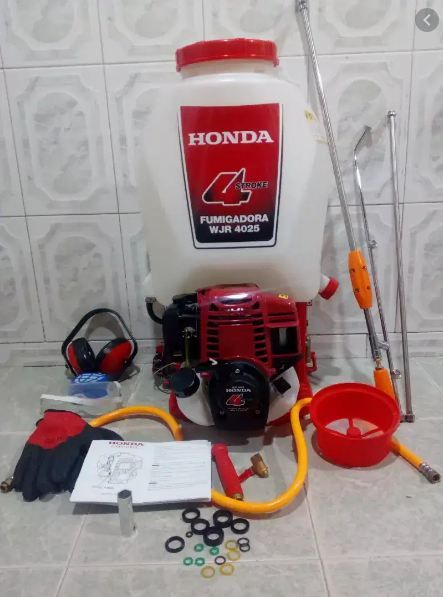 Máy phun thuốc sâu Honda WJR 4025