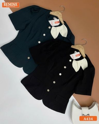 Áo thiết kế BEMINE cổ tròn phối lá cách điệu tay ngắn A434
