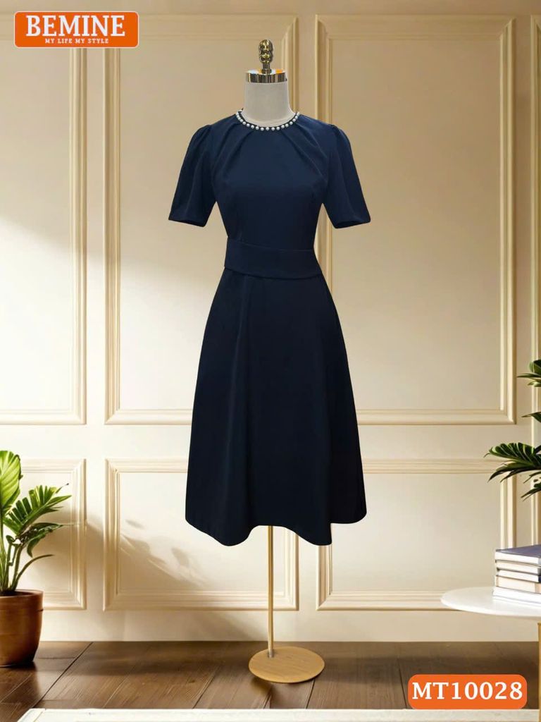 Đầm thiết kế BEMINE cổ tròn xếp ly dáng chữ A bảng eo đính ngọc phù hợp đi làm, đi dạo phố-MT10028