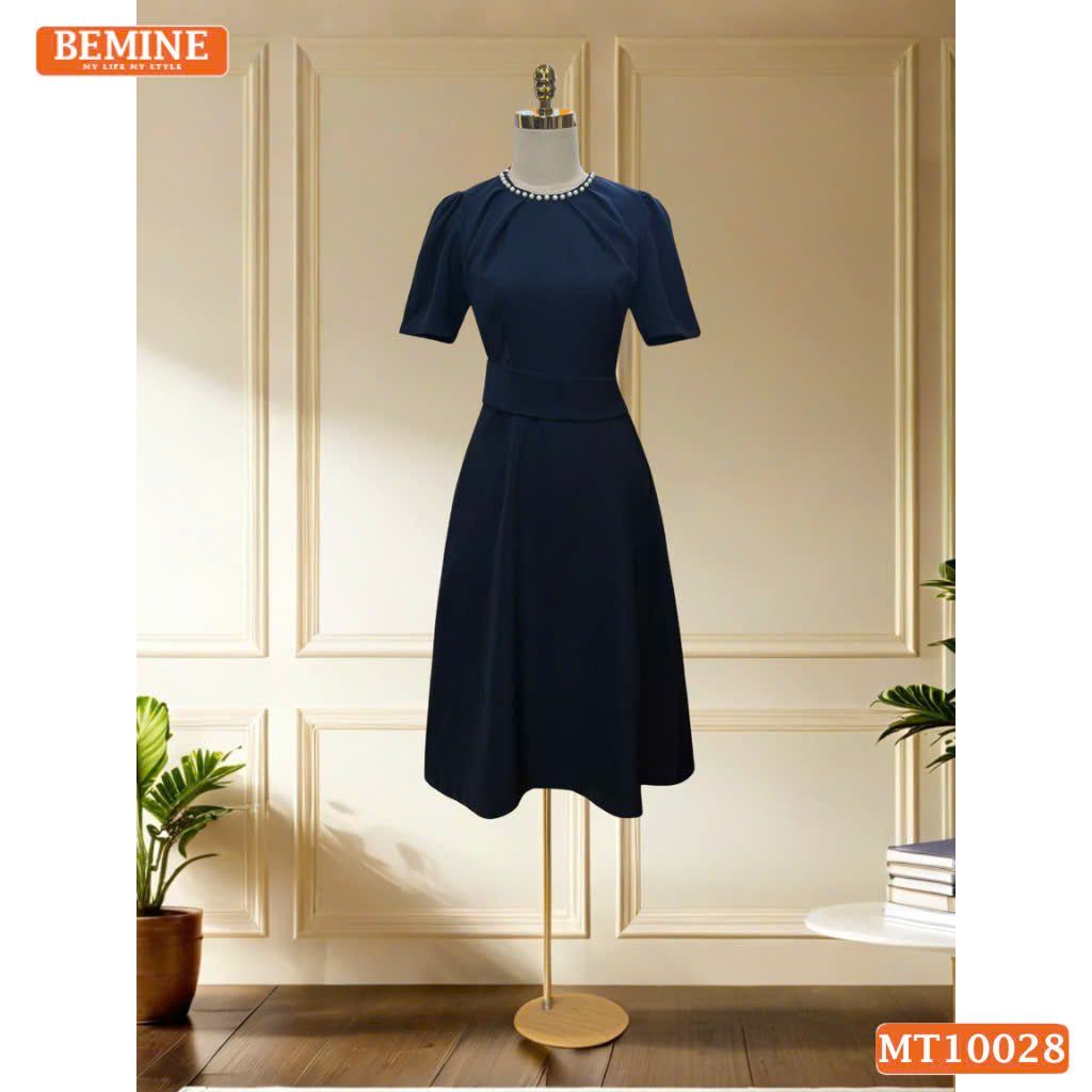 Đầm thiết kế BEMINE cổ tròn xếp ly dáng chữ A bảng eo đính ngọc phù hợp đi làm, đi dạo phố-MT10028