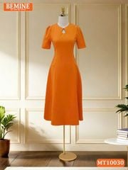 Đầm thiết kế BEMINE cổ tròn xẻ giọt nước đính cúc dáng chữ A phù hợp đi làm, đi dạo phố-MT10030