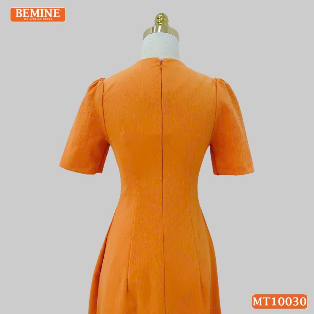 Đầm thiết kế BEMINE cổ tròn xẻ giọt nước đính cúc dáng chữ A phù hợp đi làm, đi dạo phố-MT10030