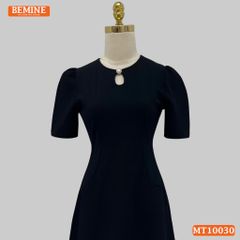 Đầm thiết kế BEMINE cổ tròn xẻ giọt nước đính cúc dáng chữ A phù hợp đi làm, đi dạo phố-MT10030