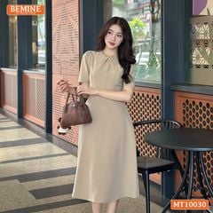 Đầm thiết kế BEMINE cổ tròn xẻ giọt nước đính cúc dáng chữ A phù hợp đi làm, đi dạo phố-MT10030