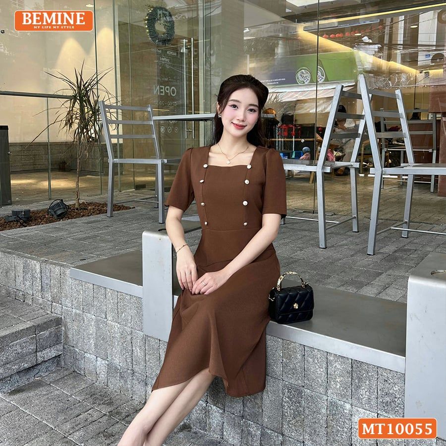 Đầm thiết kế BEMINE cổ vuông đính cúc dáng chữ A phù hợp đi làm, đi chơi-MT10055