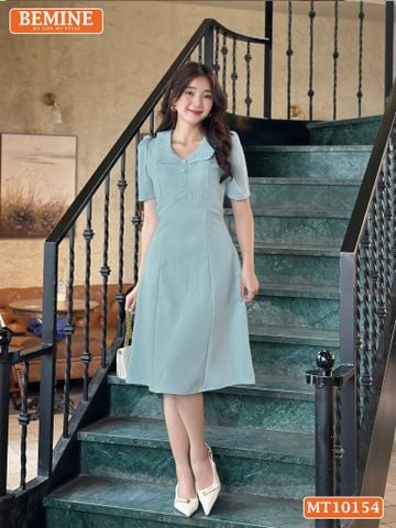 Đầm thiết kế BEMINE cổ tim đính cúc dáng chữ A MT10154