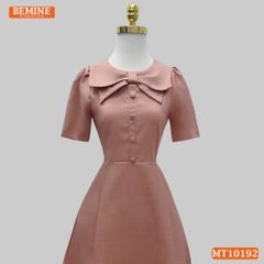 Đầm thiết kế BEMINE cổ tròn nơ cách điệu dáng xòe dài MT10192