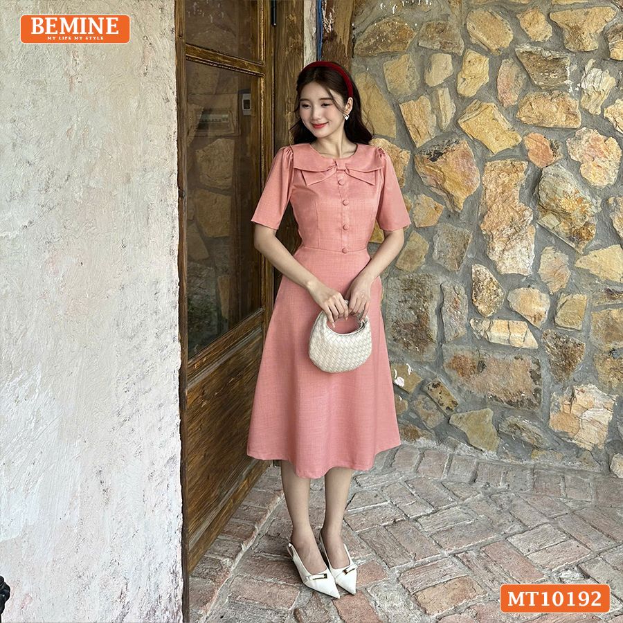 Đầm thiết kế BEMINE cổ tròn nơ cách điệu dáng xòe dài MT10192