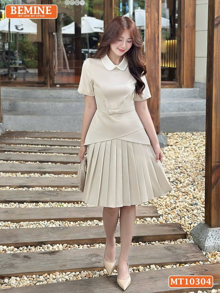 Đầm thiết kế BEMINE cổ sen vạt kiểu dáng chữ A tùng váy xếp ly MT10304