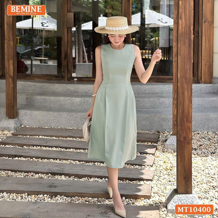 Đầm thiết kế BEMINE cổ tròn sát nách dáng chữ A có xếp ly-MT10400