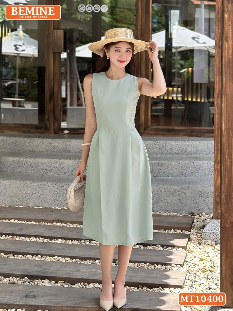 Đầm thiết kế BEMINE cổ tròn sát nách dáng chữ A có xếp ly-MT10400