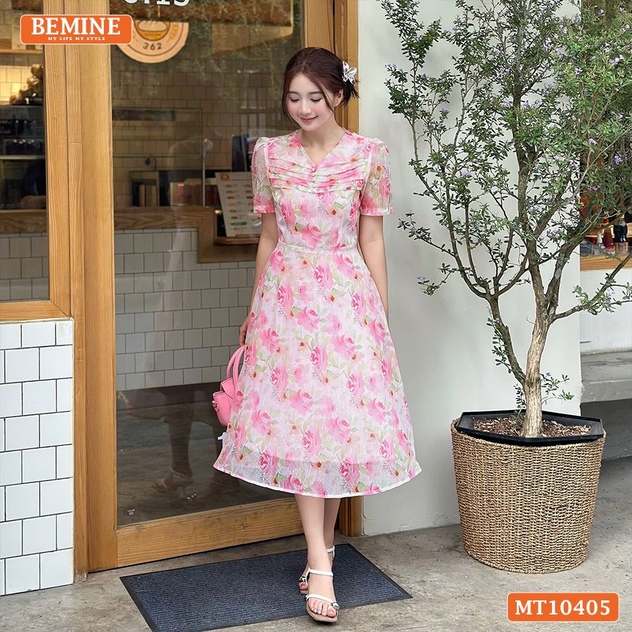 Đầm thiết kế BEMINE cổ tim ngực xếp ly voan hoa dáng chữ A MT10405