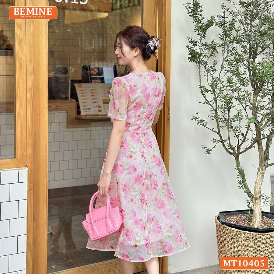 Đầm thiết kế BEMINE cổ tim ngực xếp ly voan hoa dáng chữ A MT10405