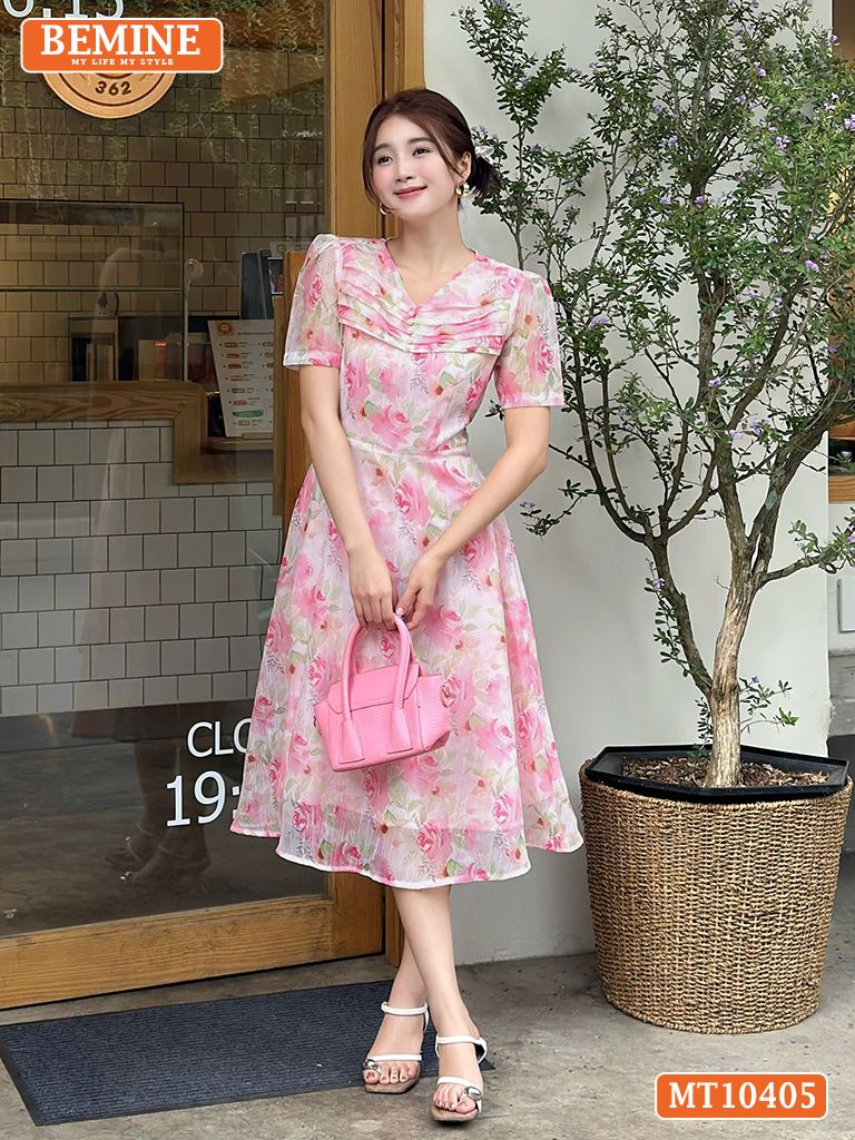Đầm thiết kế BEMINE cổ tim ngực xếp ly voan hoa dáng chữ A MT10405