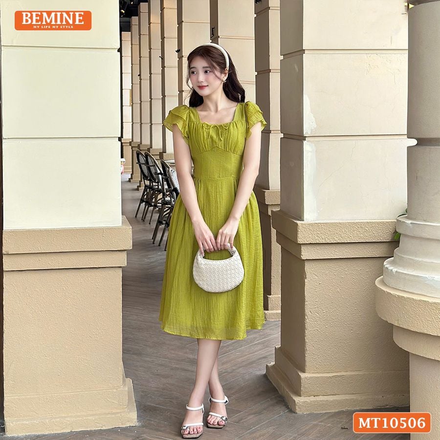 Đầm thiết kế BEMINE cổ vuông nhún ngực tay dáng chữ A MT10506