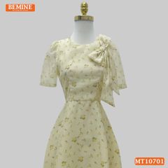 Đầm thiết kế BEMINE cổ tròn đính nơ voan hoa dáng xòe MT10701