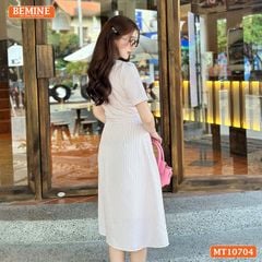 Đầm thiết kế BEMINE cổ tròn đính cúc dáng chữ A MT10704