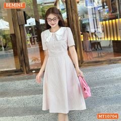 Đầm thiết kế BEMINE cổ tròn đính cúc dáng chữ A MT10704