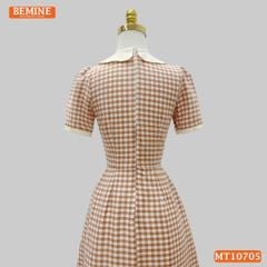 Đầm thiết kế BEMINE cổ đức có túi dáng chữ A MT10705