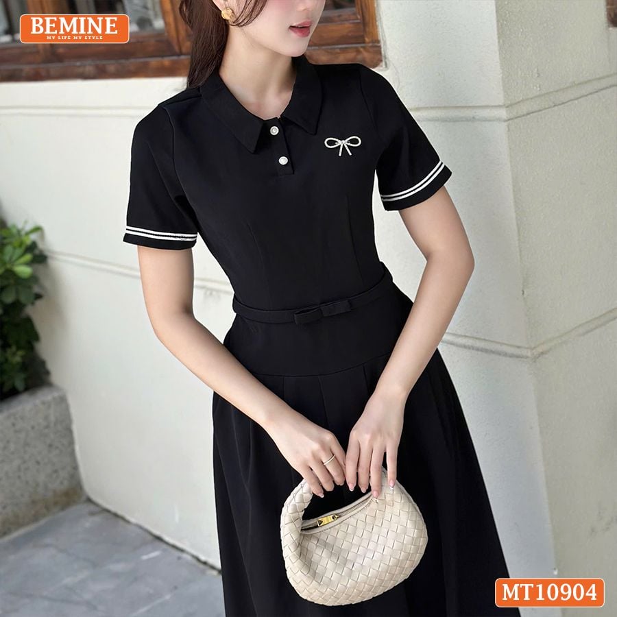 Đầm thiết kế BEMINE cổ đức tay ngắn có viền dáng chữ A MT10904