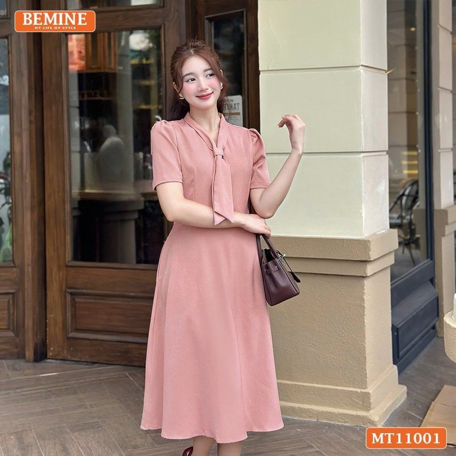 Đầm thiết kế BEMINE cổ tim cách điệu dáng chữ A phù hợp đi làm-MT11001