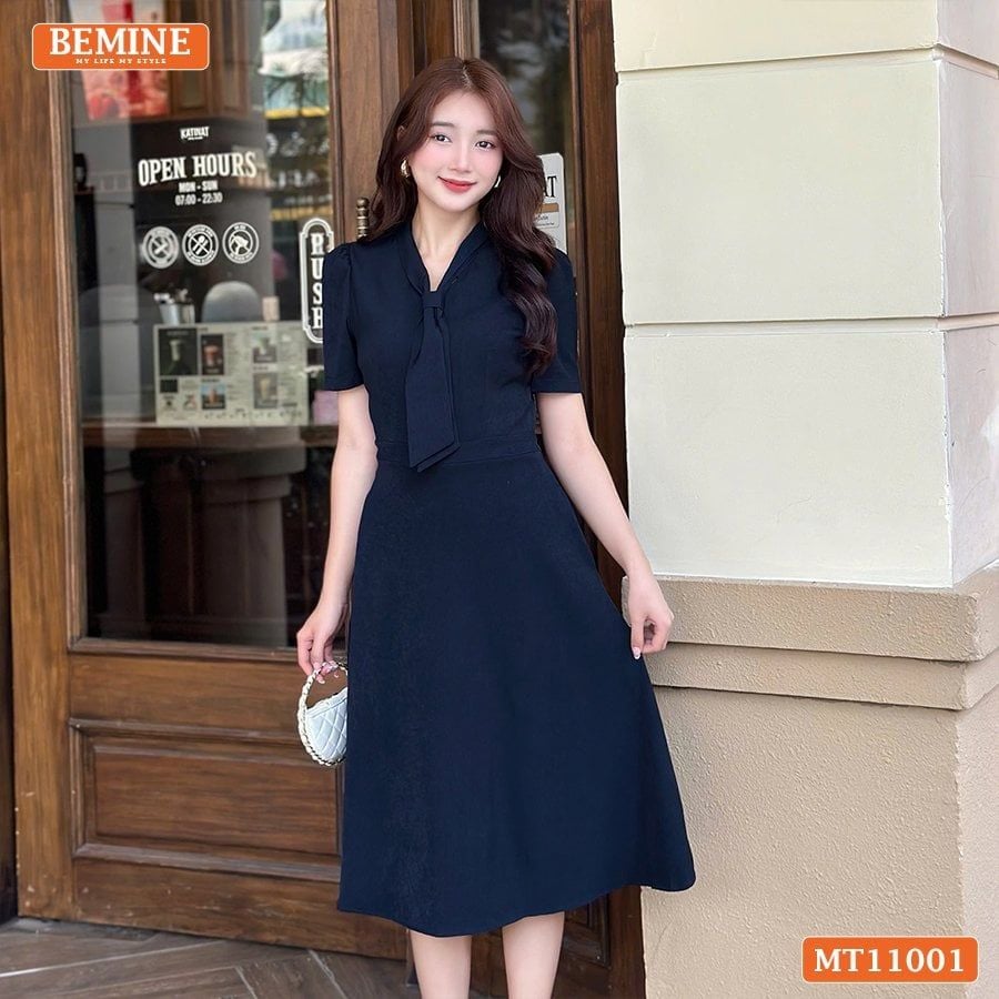 Đầm thiết kế BEMINE cổ tim cách điệu dáng chữ A phù hợp đi làm-MT11001
