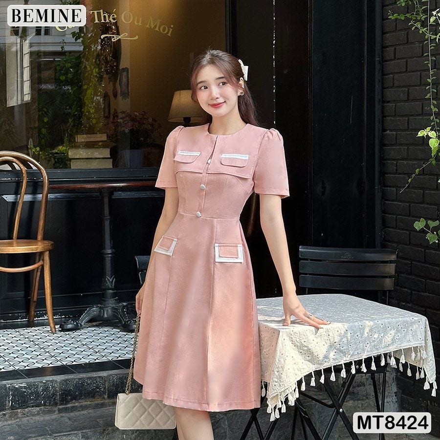 Đầm cổ tròn phối nắp túi tùng A MT8424