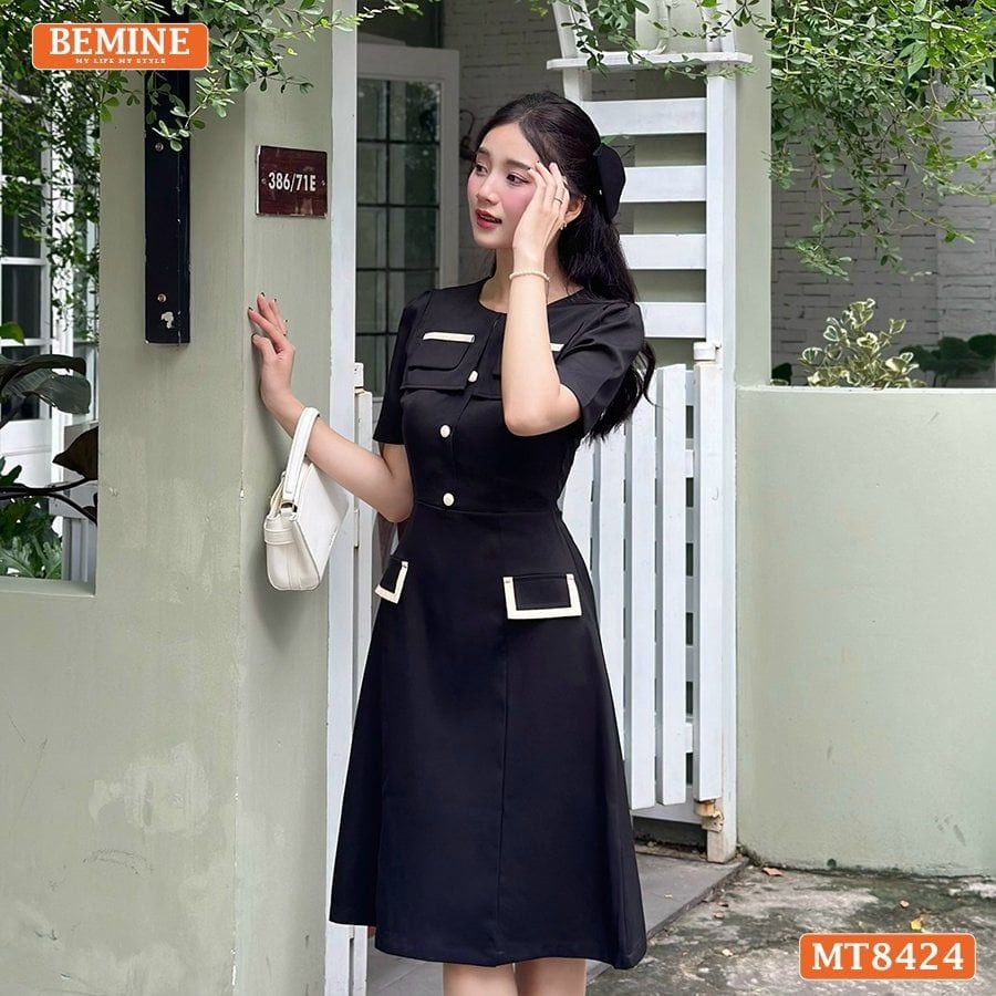 Đầm cổ tròn phối nắp túi tùng A MT8424