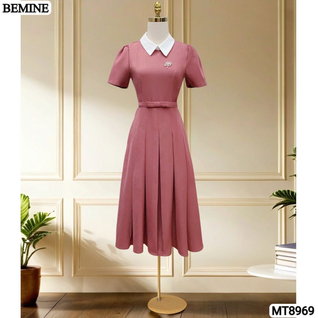 Đầm thiết kế cổ sen eo đính nơ tùng xếp ly MT8969