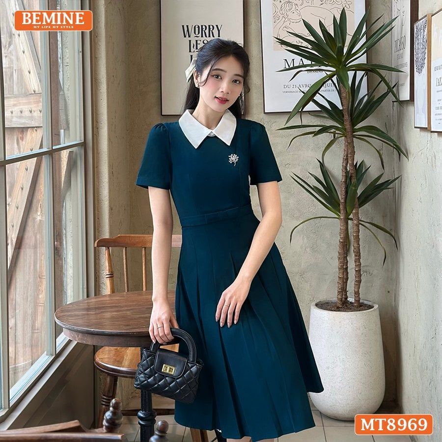 Đầm thiết kế cổ sen eo đính nơ tùng xếp ly MT8969