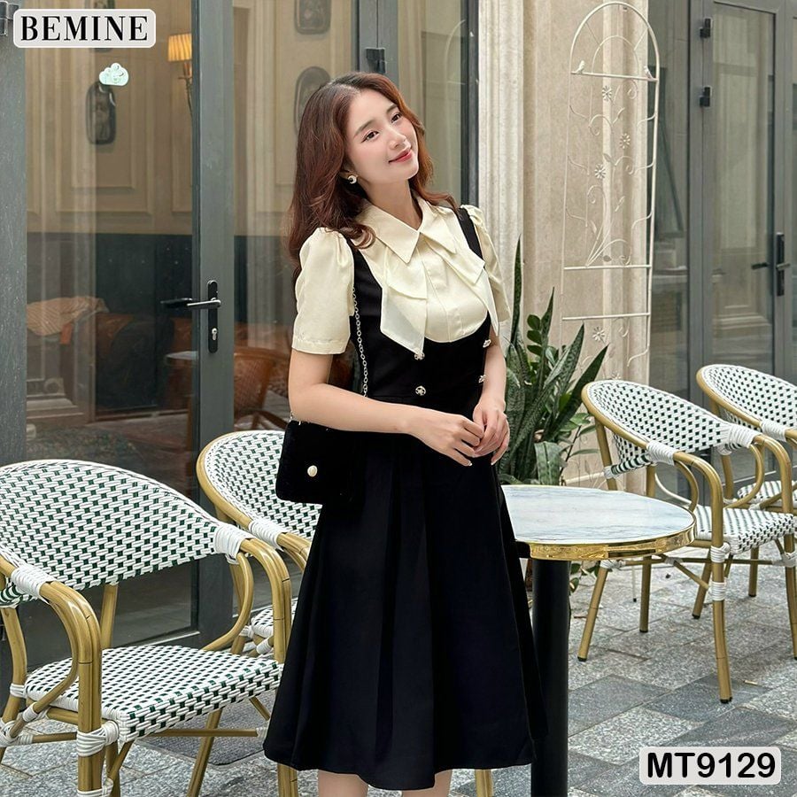 Đầm thiết kế giả yếm cổ phối đính nơ dáng xếp ly MT9129