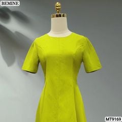 Đầm thiết kế cổ tròn dáng xòe dài MT9169