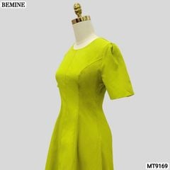 Đầm thiết kế cổ tròn dáng xòe dài MT9169