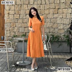 Đầm thiết kế cổ tròn dáng xòe dài MT9169