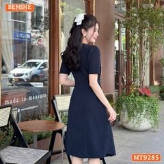 Đầm thiết kế cổ tròn đính nút dáng xếp ly MT9285