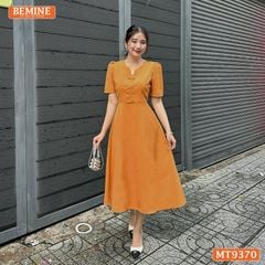 Đầm thiết kế cổ tròn xẻ V đính nơ dáng chữ A MT9370