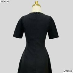 Đầm thiết kế BEMINE cổ tròn viền ngọc dáng chữ A phù hợp đi chơi, đi dạo phố-MT9511