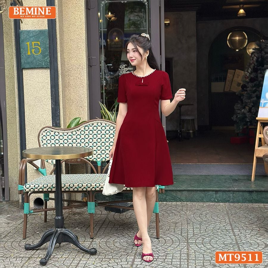 Đầm thiết kế BEMINE cổ tròn viền ngọc dáng chữ A phù hợp đi chơi, đi dạo phố-MT9511