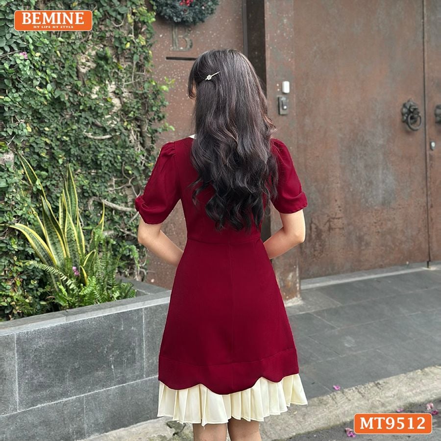 Đầm thiết kế BEMINE cổ sen đính nơ tùng xếp ly phù hợp đi chơi, đi dạo phố-MT9512