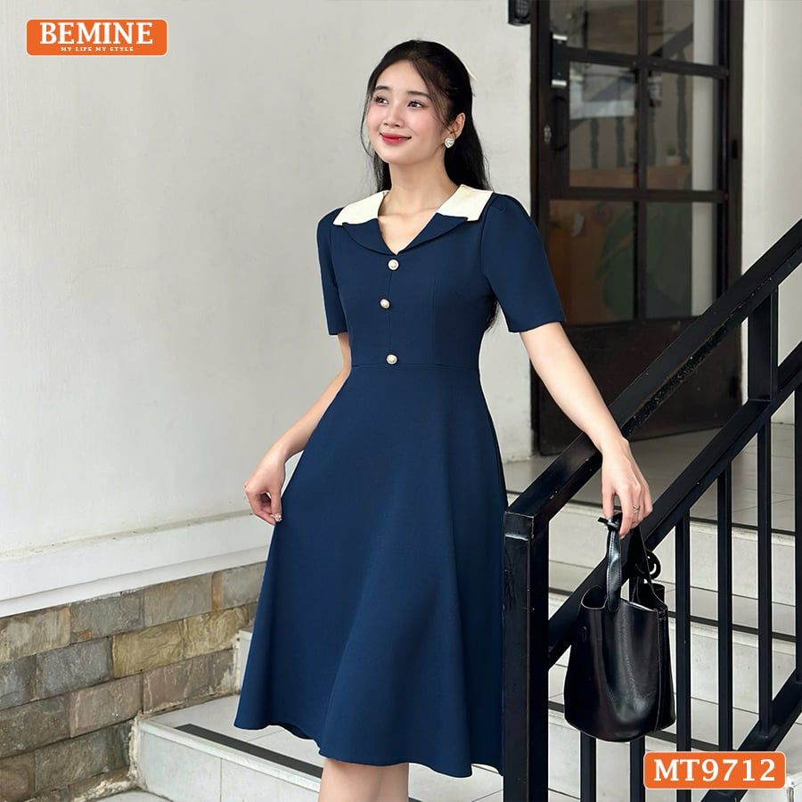 Đầm thiết kế BEMINE cổ kiểu dáng chữ A có nút phù hợp đi làm, đi dạo phố-MT9712