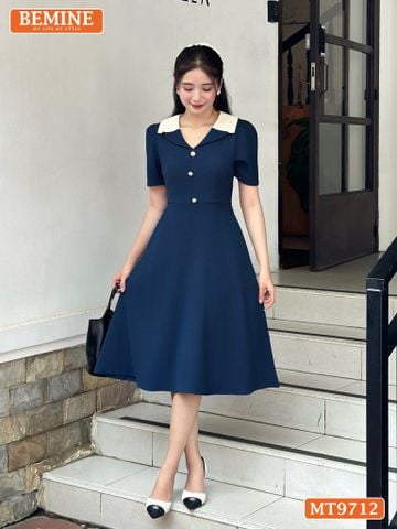 Đầm thiết kế BEMINE cổ kiểu dáng chữ A có nút phù hợp đi làm, đi dạo phố-MT9712