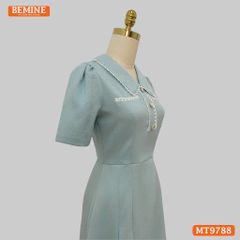 Đầm thiết kế BEMINE cổ sen viền ren dáng A xòe đính nút phù hợp đi chơi, đi dạo phố-MT9788