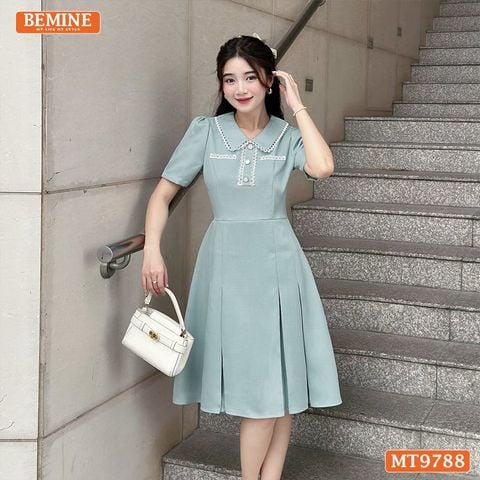 Đầm thiết kế BEMINE cổ sen viền ren dáng A xòe đính nút phù hợp đi chơi, đi dạo phố-MT9788