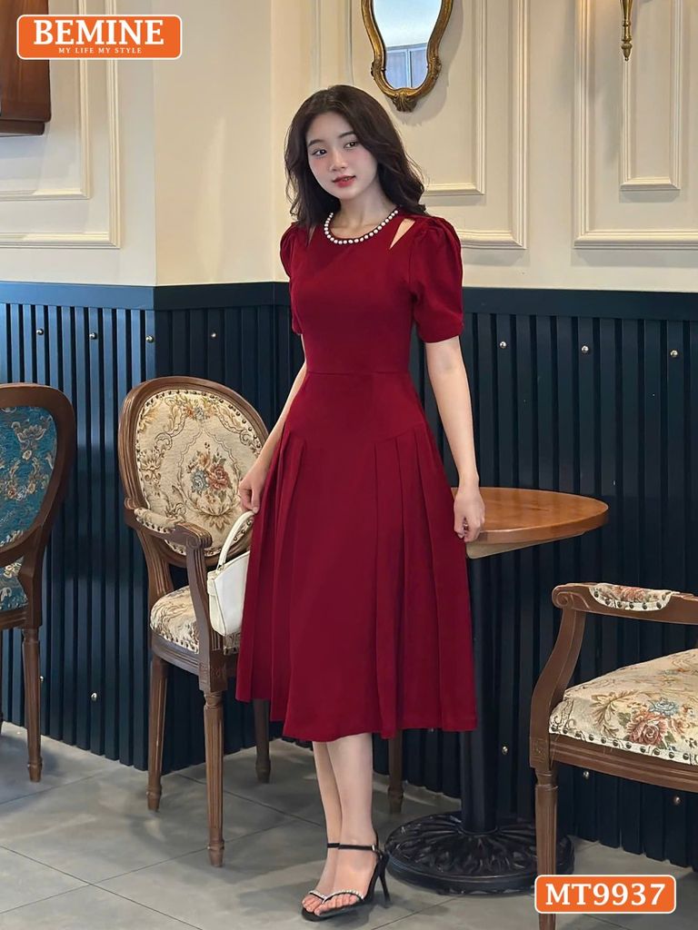 Đầm thiết kế BEMINE cổ tròn viền ngọc khoét vai dáng dài tay phồng phù hợp đi chơi, đi tiệc-MT9937