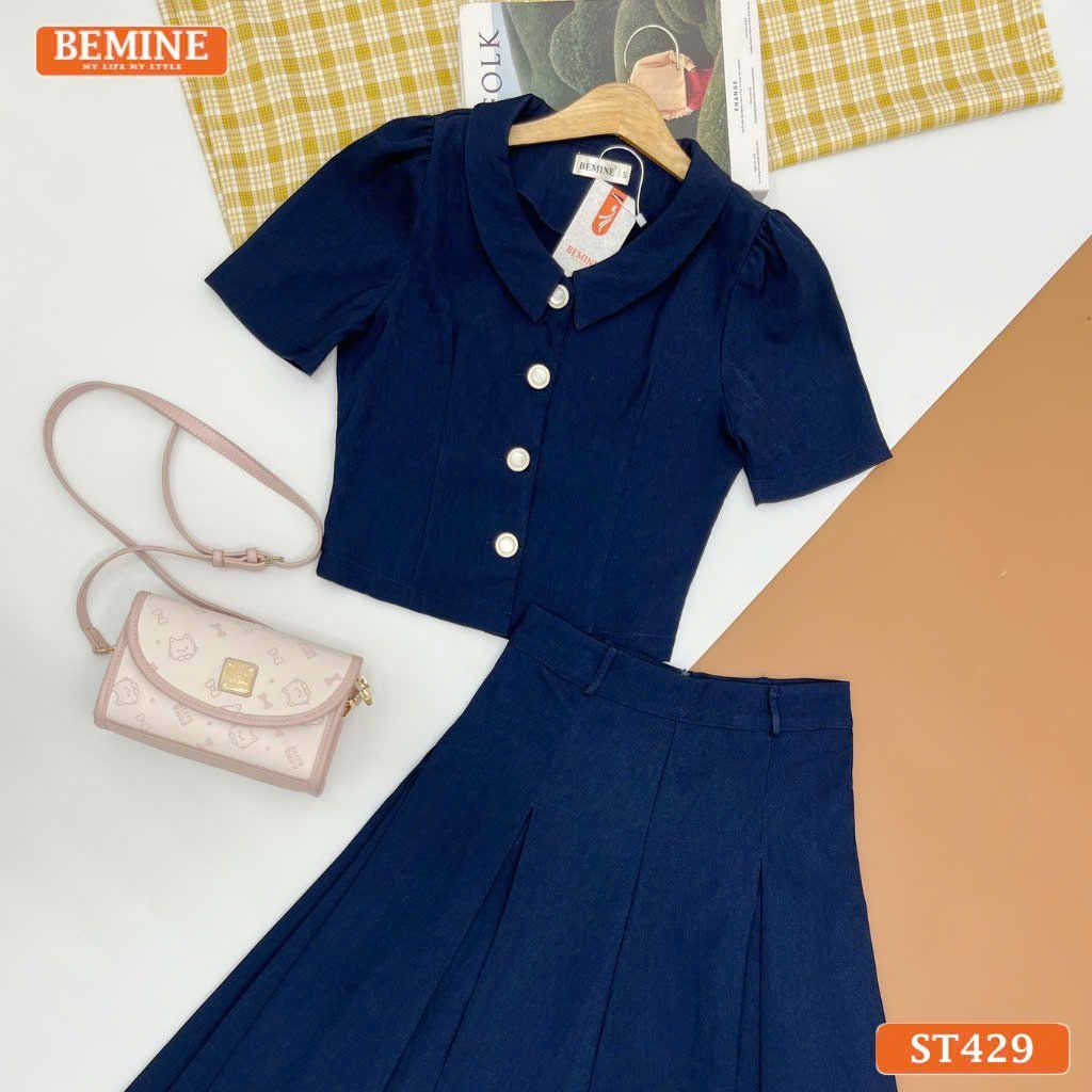 Set BEMINE áo cổ đức đính cúc chân váy dáng xếp ly dài ST429