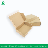  MNGK02 - 18x12x6cm - HỘP NẮP GÀI HÔNG KEO NIÊM PHONG 