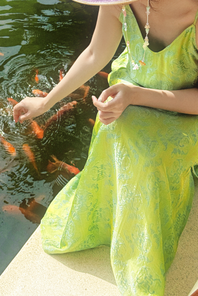 Đầm lụa tơ tằm Phụng Yến - Xanh lá phúc thọ