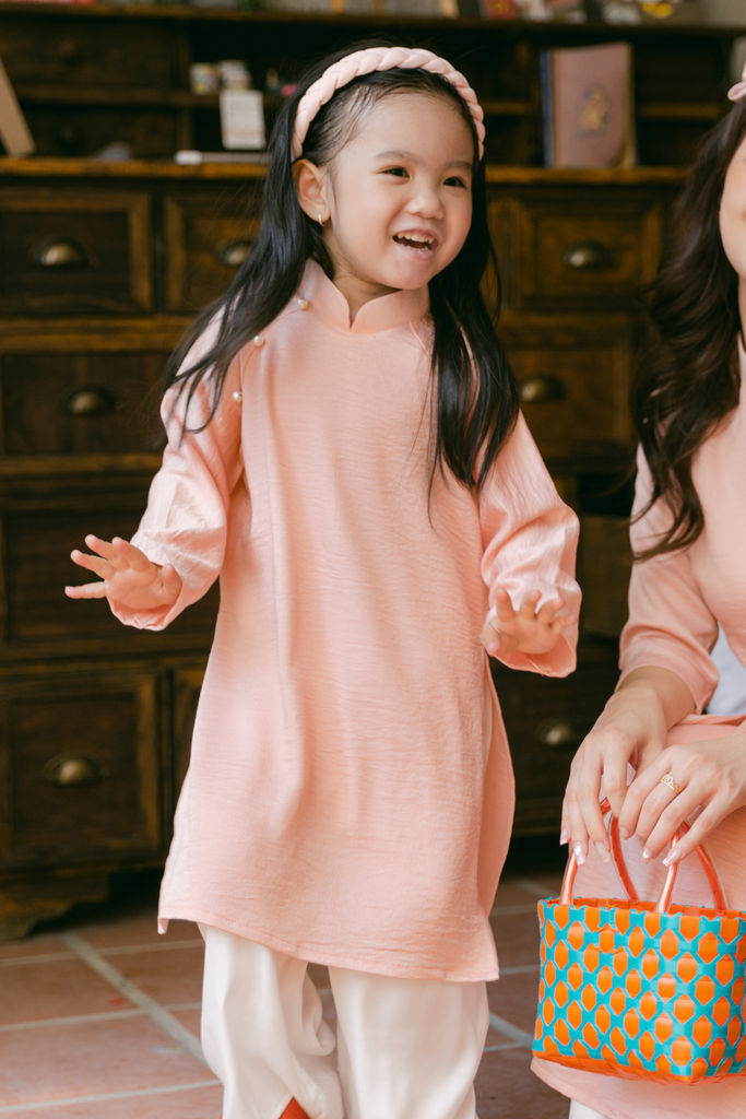 Áo dài Dáng xưa Yên Phụng BÉ - Cam sữa